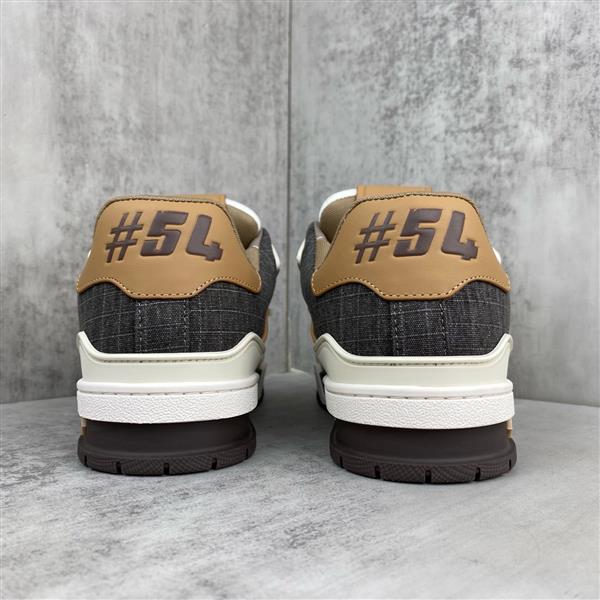 20251128154045457 390